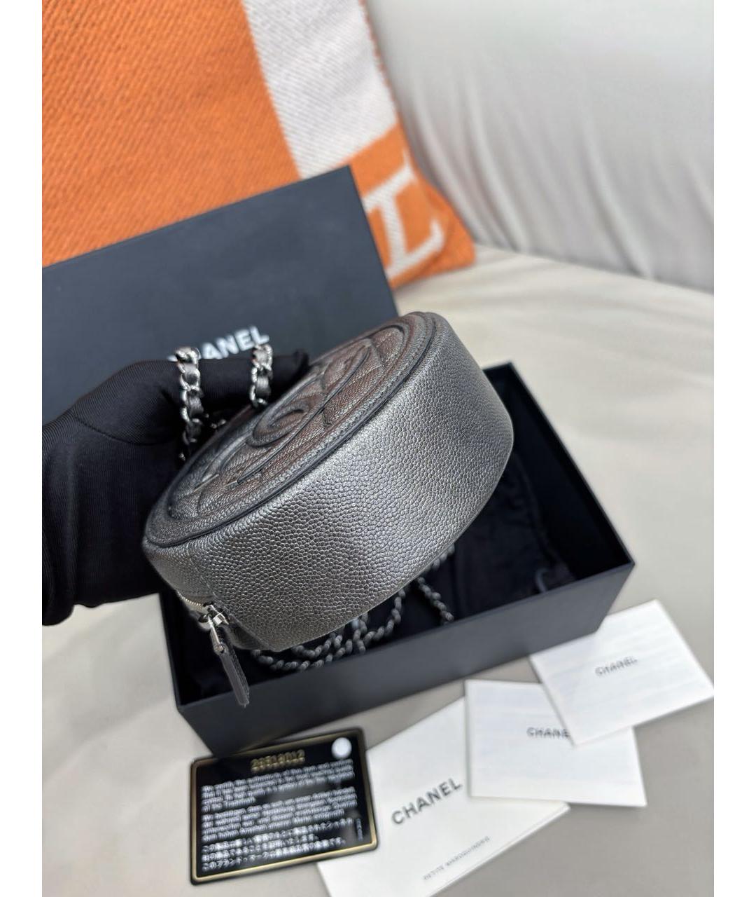 CHANEL Антрацитовая кожаная сумка через плечо, фото 6