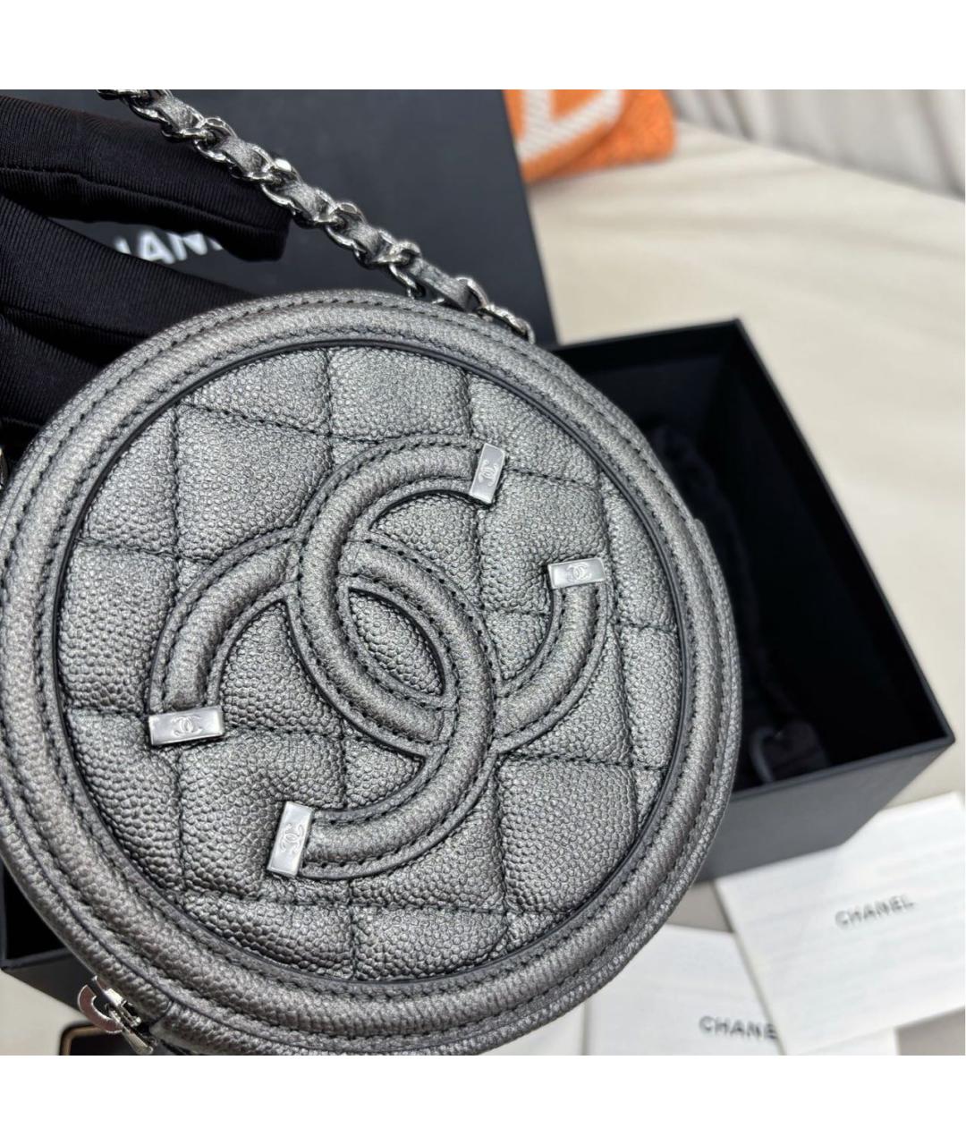 CHANEL Антрацитовая кожаная сумка через плечо, фото 3