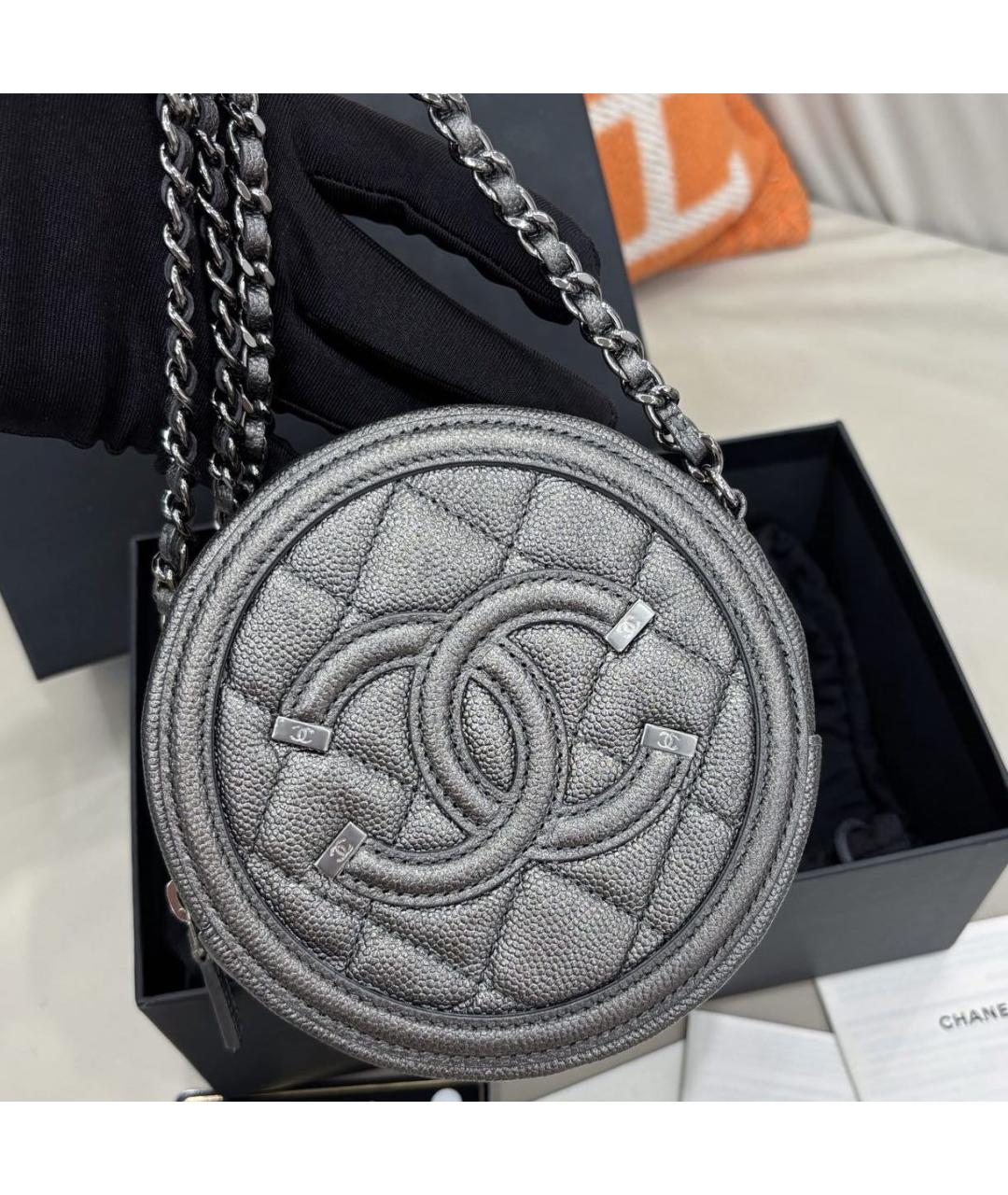 CHANEL Антрацитовая кожаная сумка через плечо, фото 9