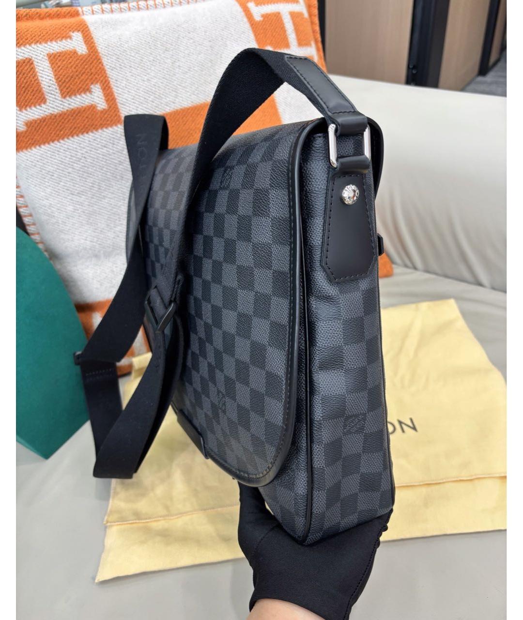 LOUIS VUITTON Антрацитовая сумка на плечо, фото 4