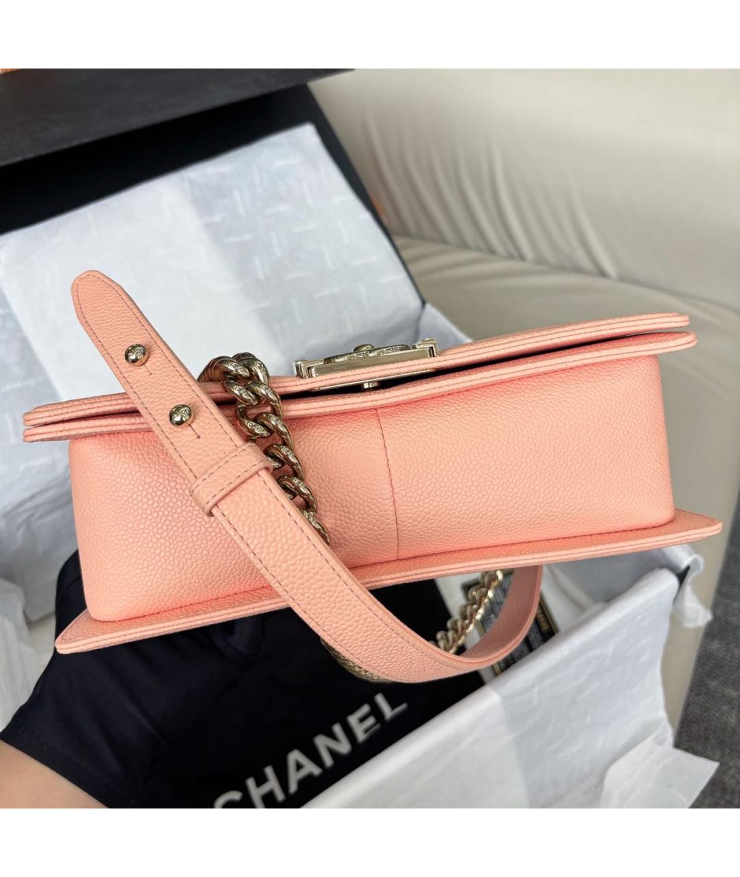 CHANEL Коралловая кожаная сумка через плечо, фото 5