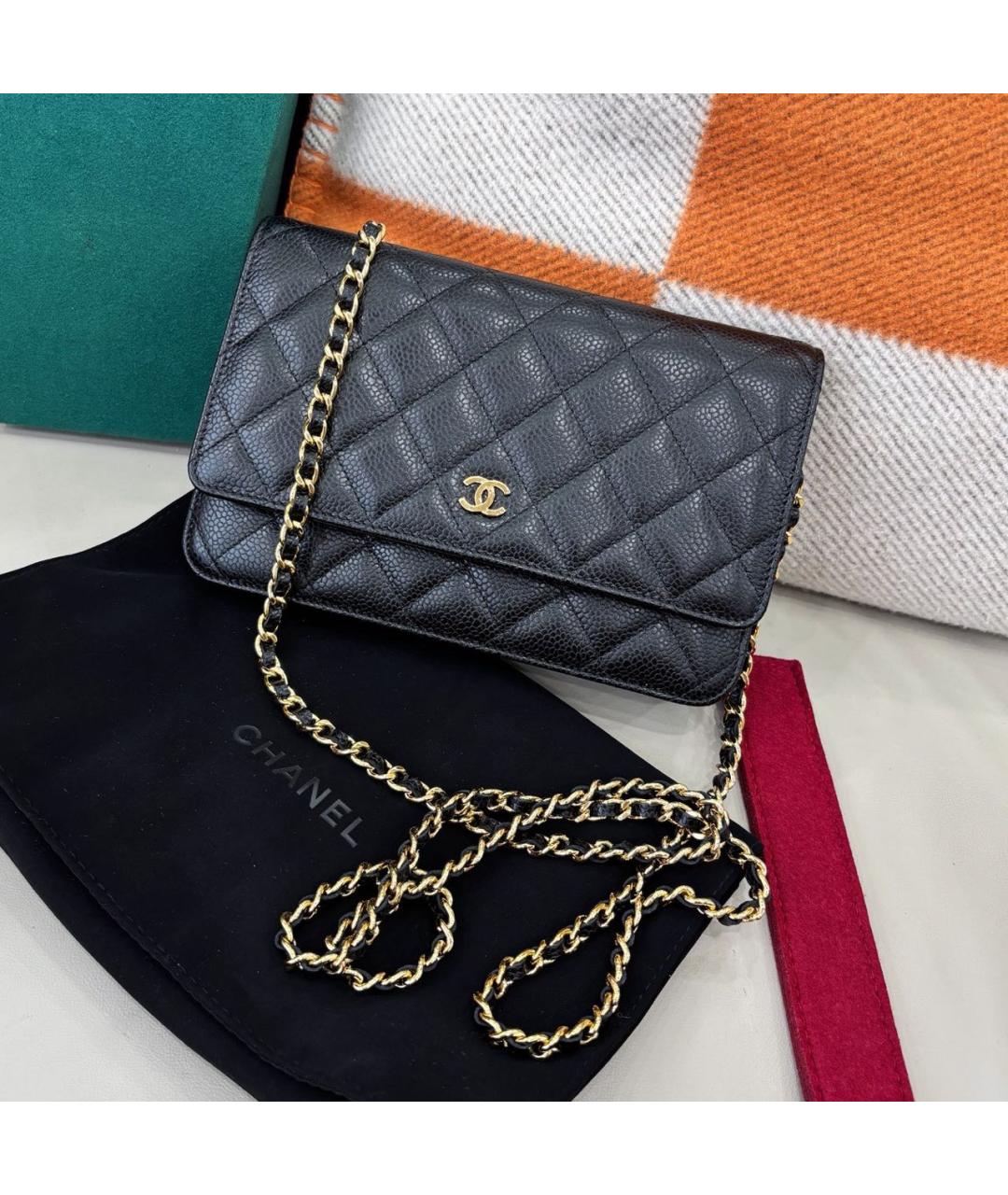 CHANEL Черная кожаная сумка через плечо, фото 2