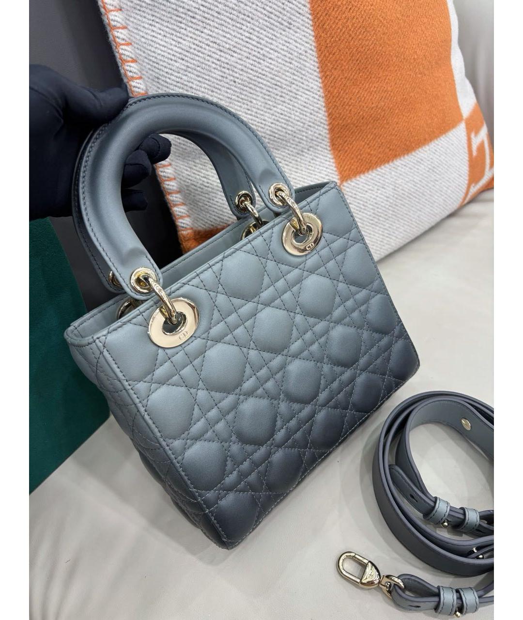 CHRISTIAN DIOR Серая кожаная сумка с короткими ручками, фото 4