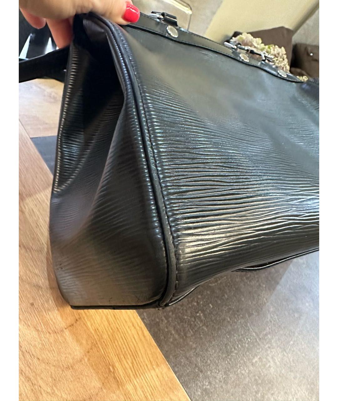 LOUIS VUITTON Черная сумка с короткими ручками, фото 4