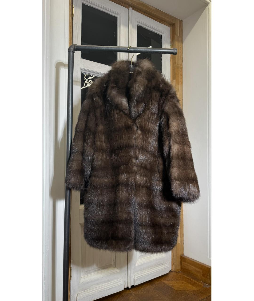 FENDI Коричневая меховая шуба, фото 5