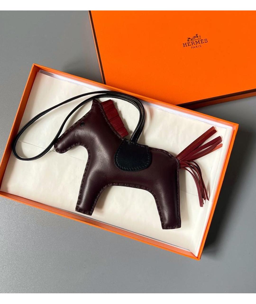 HERMES Бордовый брелок, фото 3