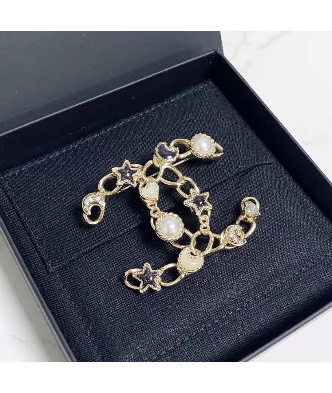 CHANEL Золотая металлическая булавка / брошь, фото 2