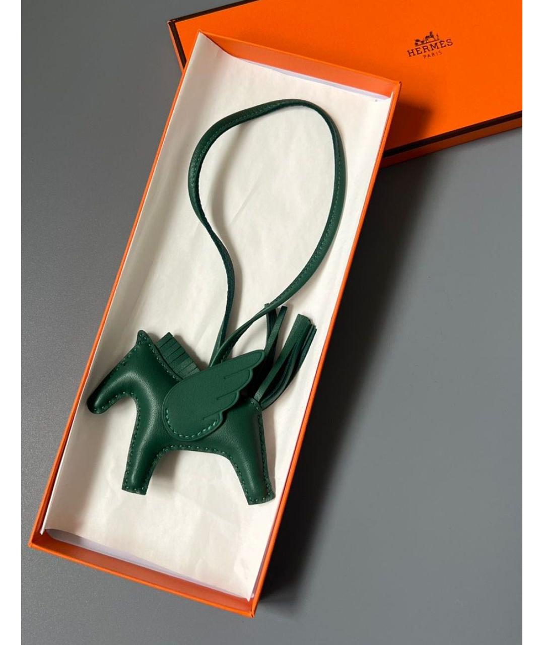 HERMES Зеленый брелок, фото 2
