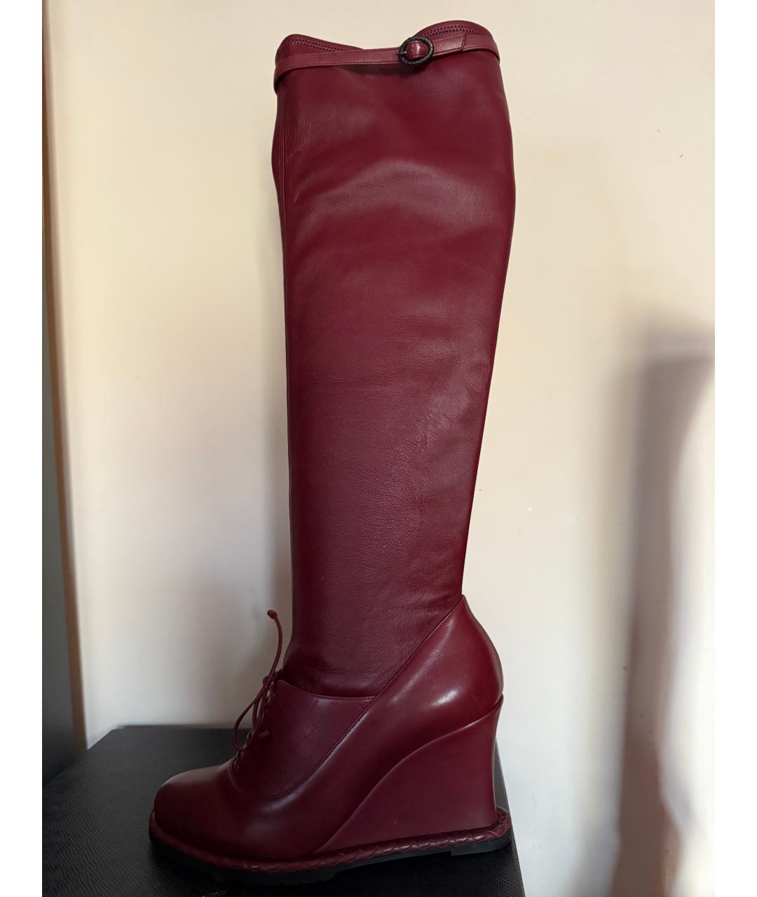 BOTTEGA VENETA Бордовые кожаные сапоги, фото 6