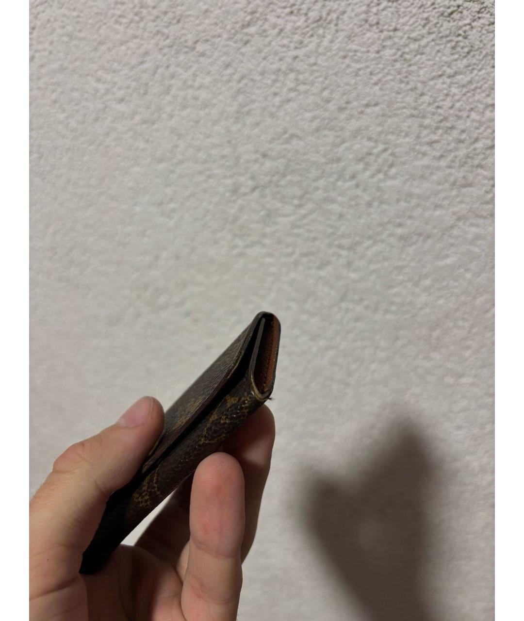 LOUIS VUITTON Коричневая ключница, фото 5