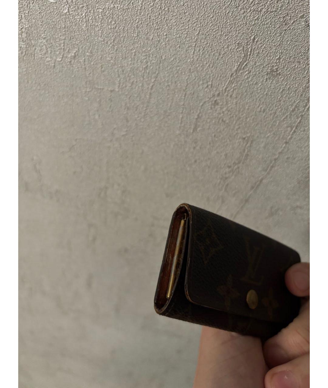 LOUIS VUITTON Коричневая ключница, фото 3