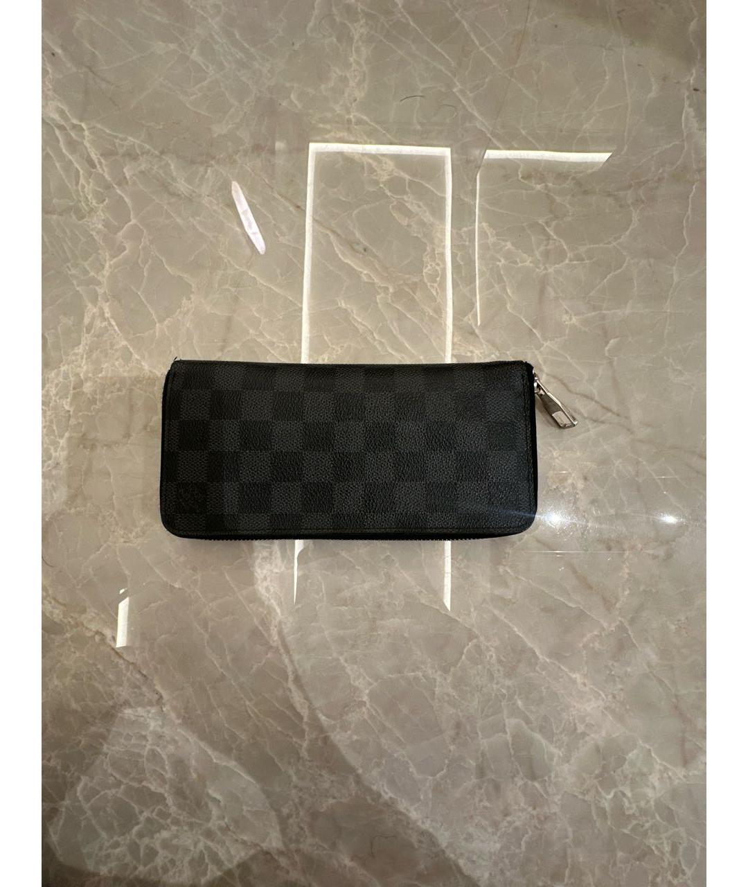 LOUIS VUITTON Антрацитовый кожаный кошелек, фото 7