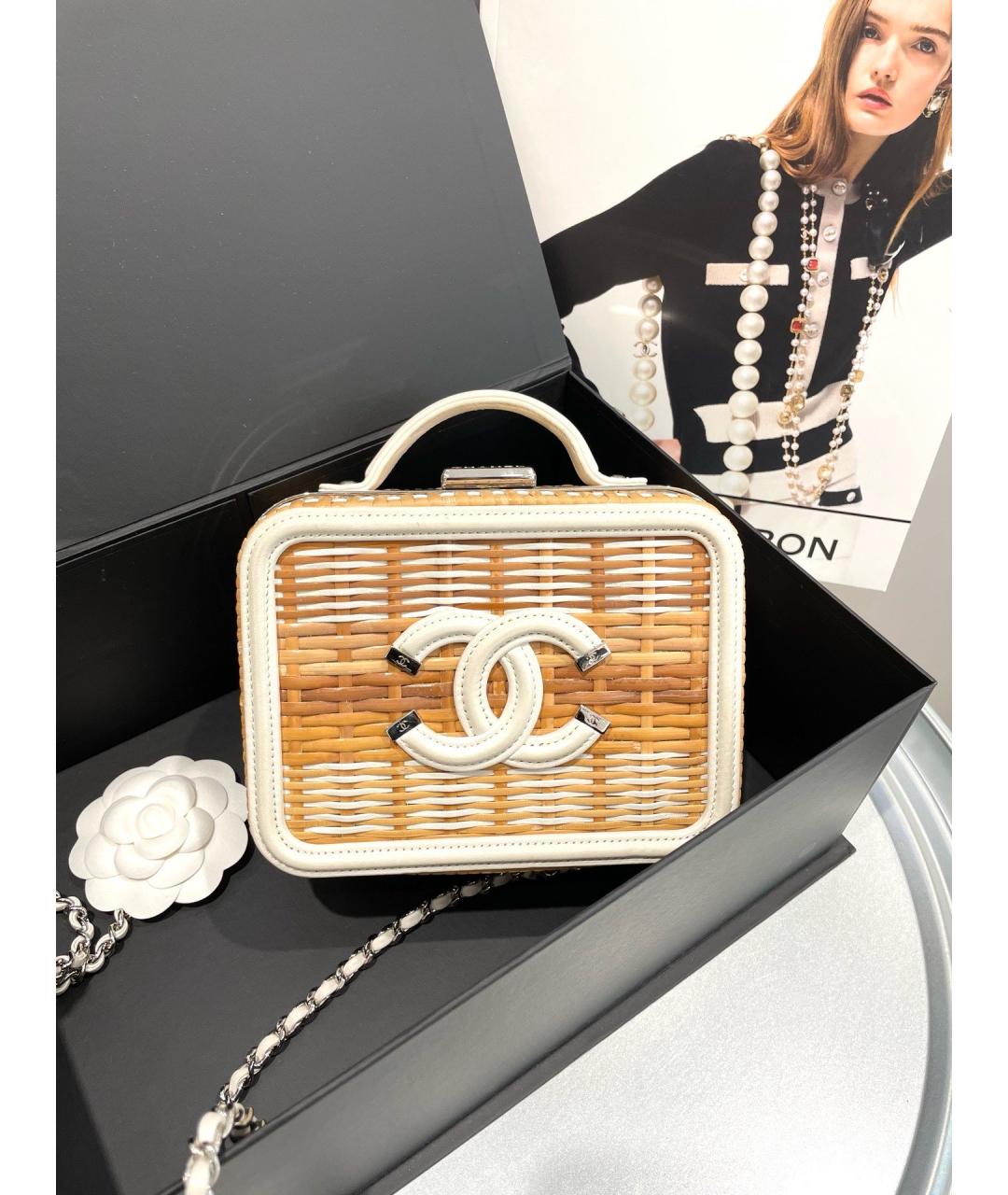 CHANEL Бежевая сумка через плечо, фото 6
