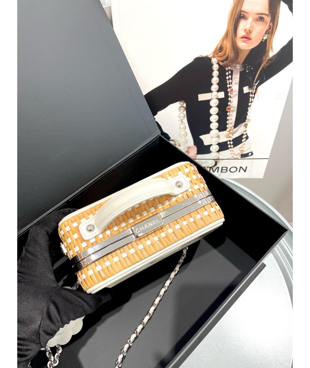 CHANEL Бежевая сумка через плечо, фото 2