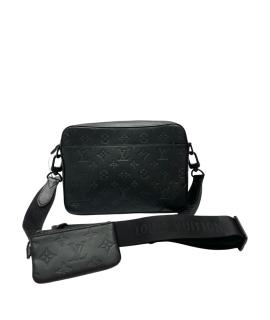 LOUIS VUITTON Сумка на плечо