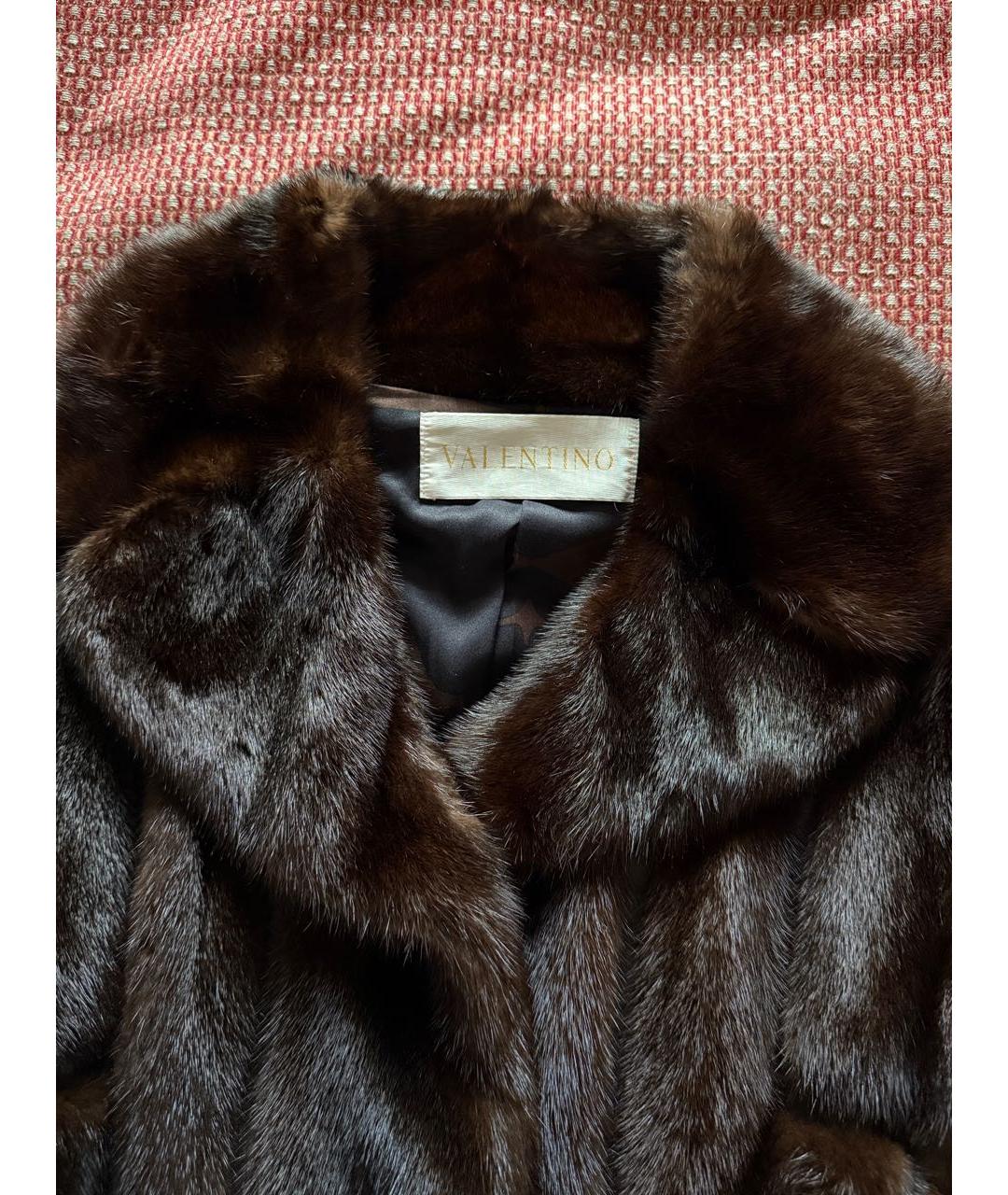 VALENTINO Коричневая меховая шуба, фото 3