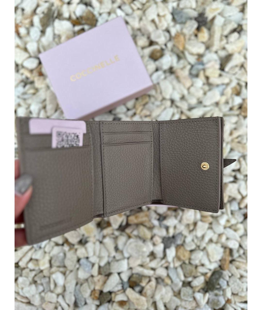 COCCINELLE Бежевый кожаный кошелек, фото 7