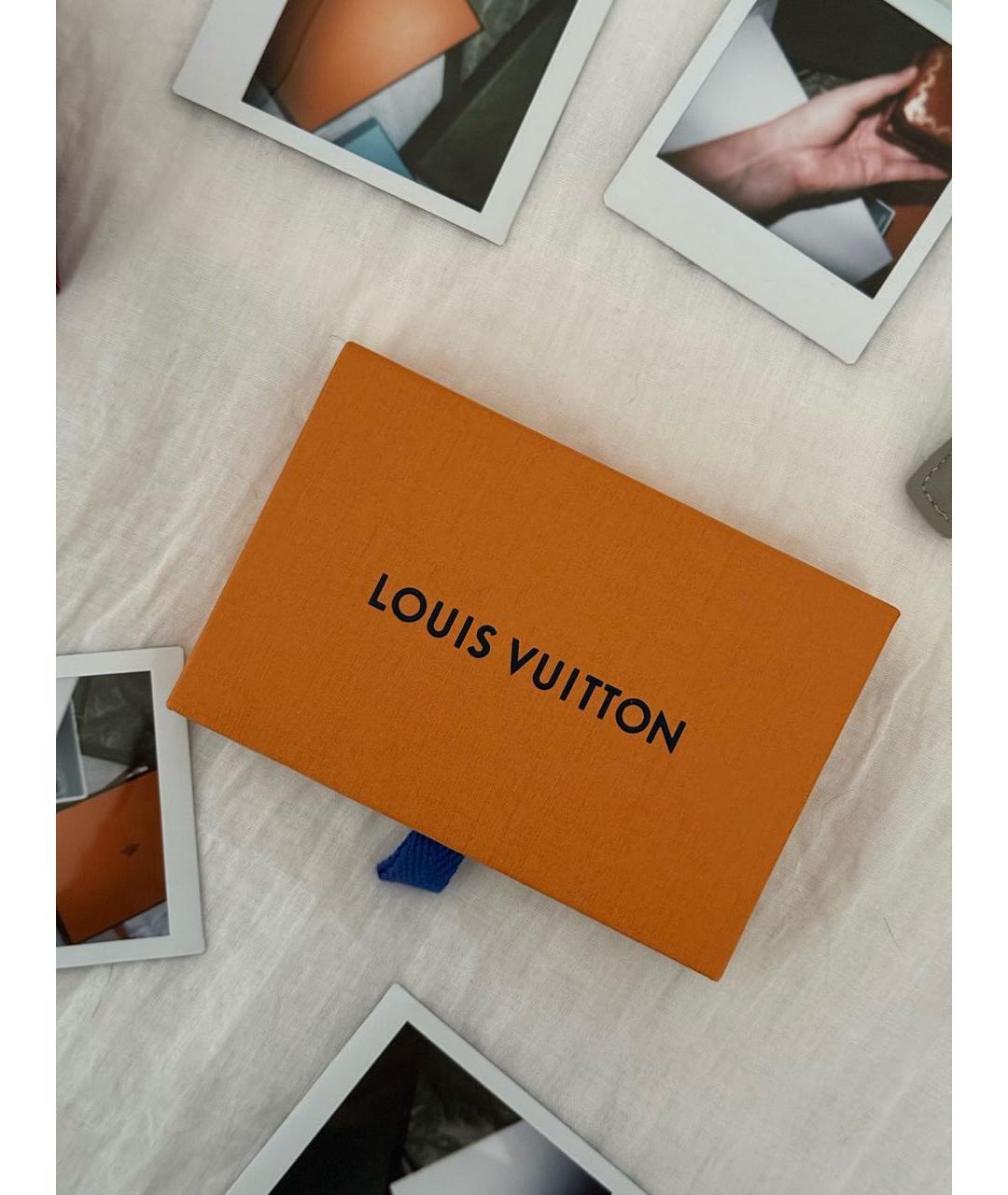 LOUIS VUITTON Серебряная металлическая подвеска, фото 5