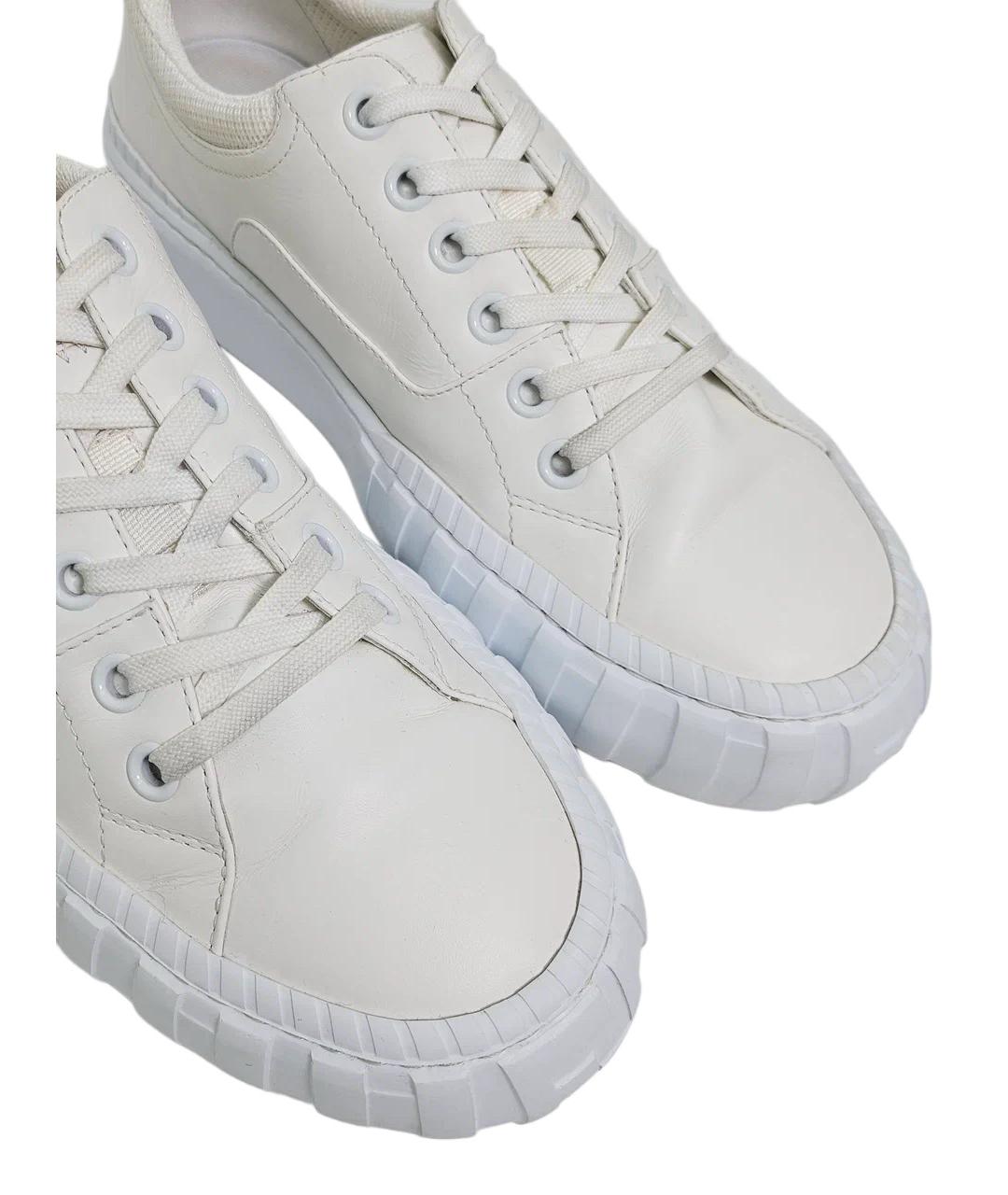 FENDI Белые кожаные низкие кроссовки / кеды, фото 6