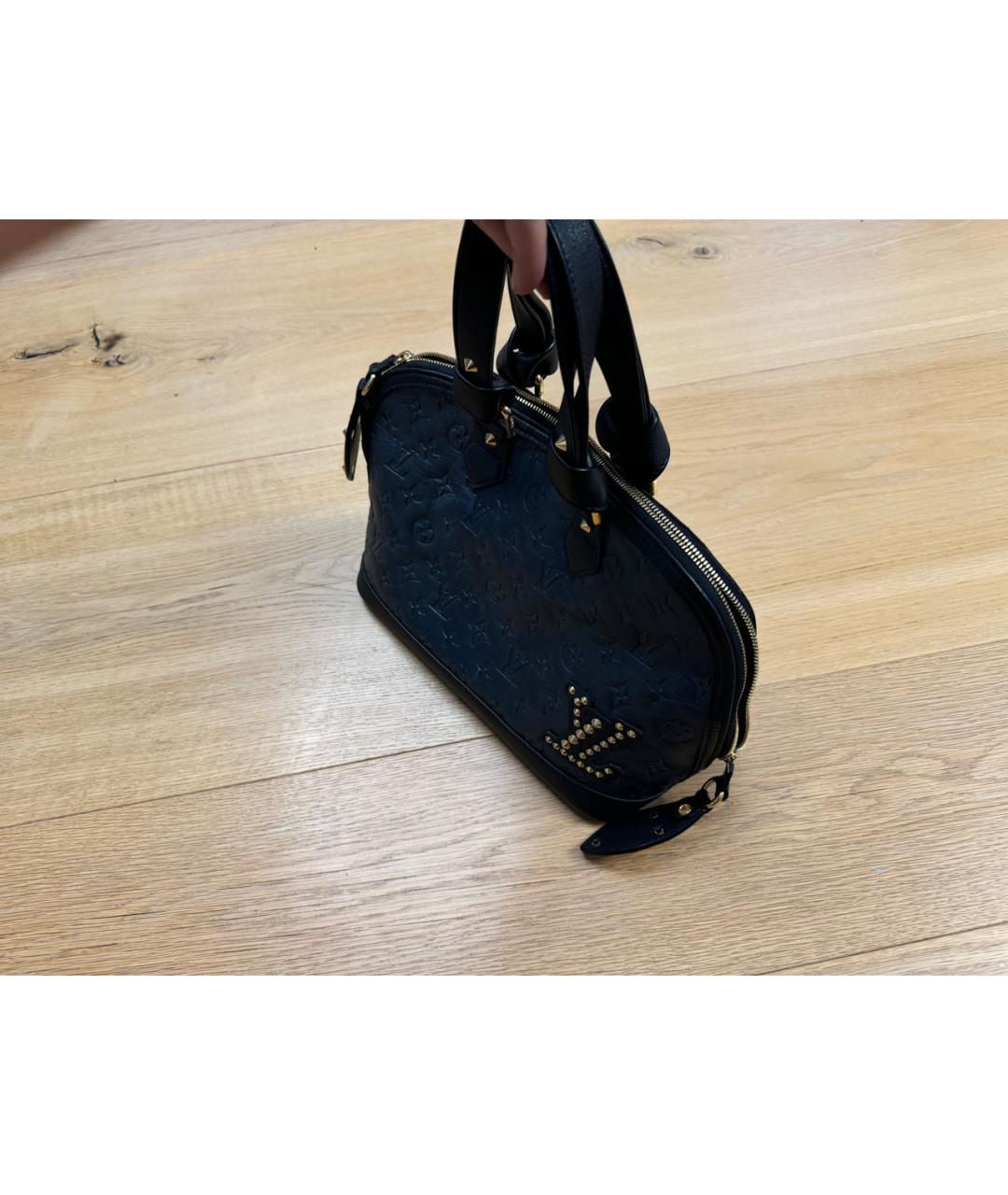 LOUIS VUITTON Темно-синяя кожаная сумка с короткими ручками, фото 2