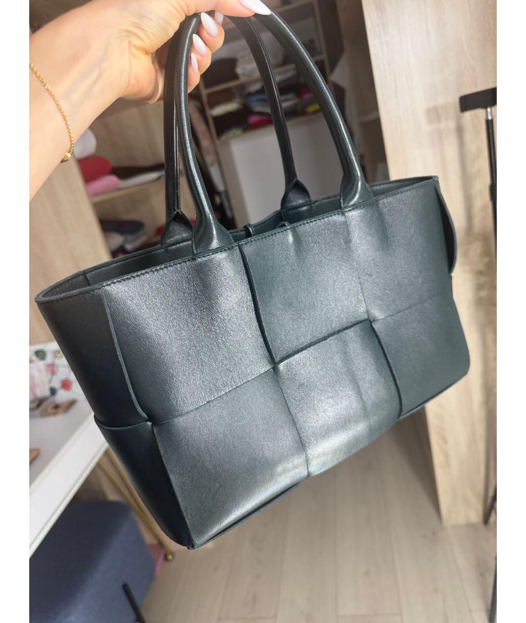 BOTTEGA VENETA Черная кожаная сумка тоут, фото 5