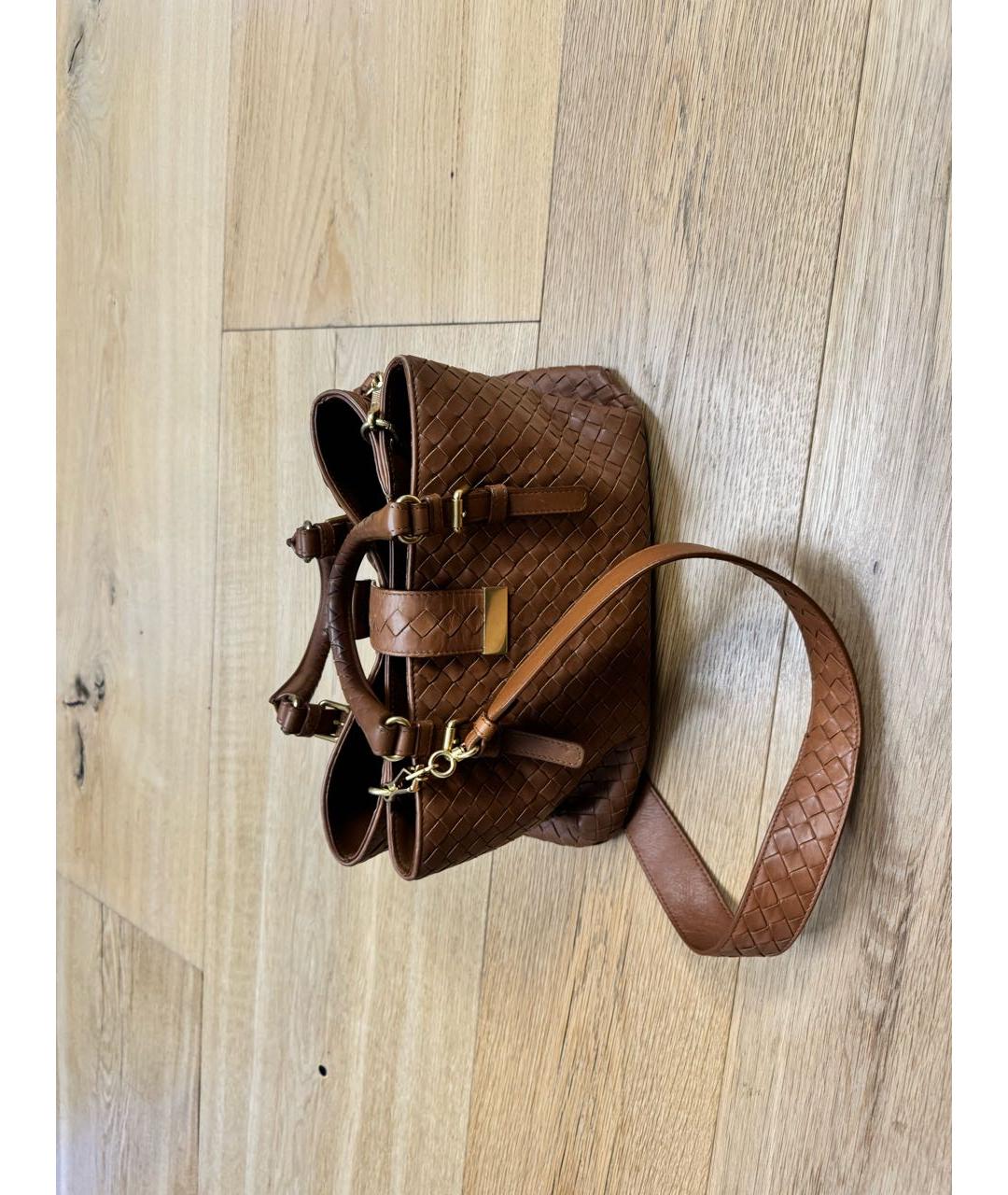 BOTTEGA VENETA Коричневая кожаная сумка тоут, фото 8