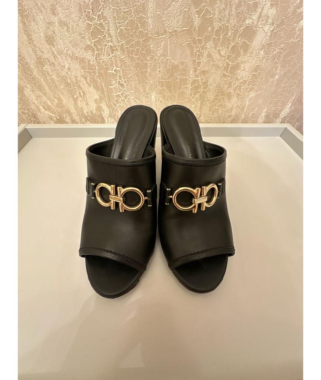 FERRAGAMO Черные кожаные мюли, фото 2