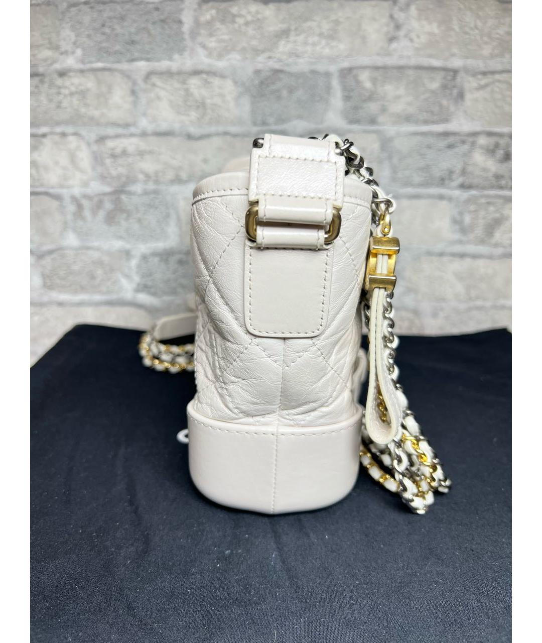 CHANEL Белая кожаная сумка через плечо, фото 5