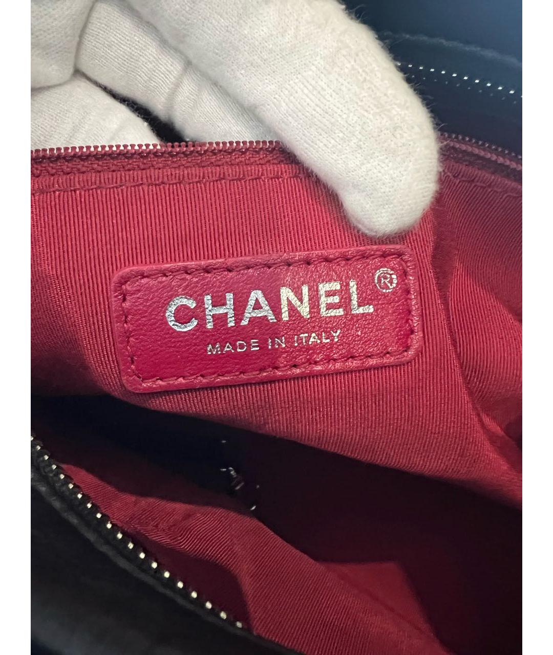 CHANEL Черная кожаная сумка через плечо, фото 8