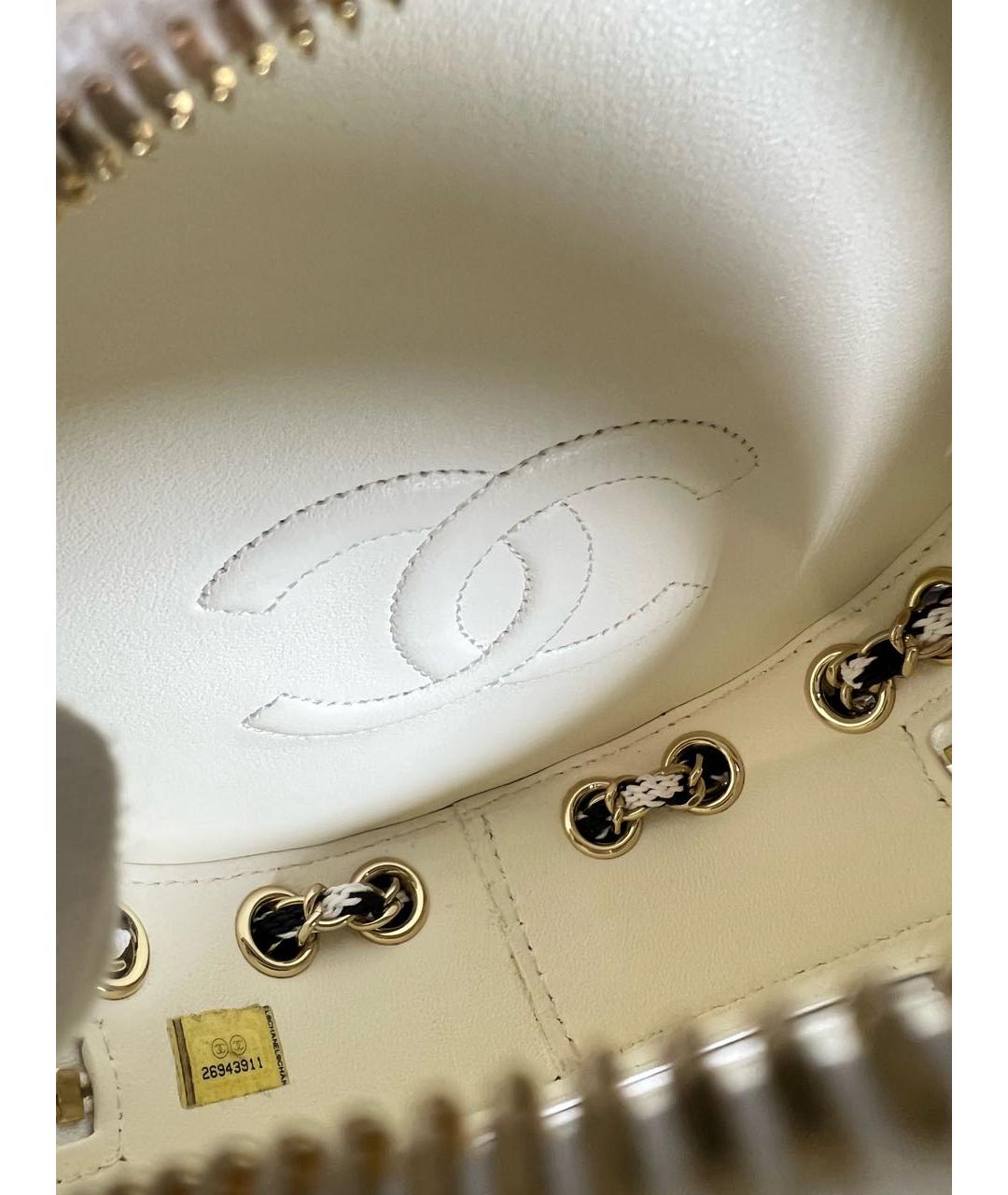 CHANEL Белая кожаная сумка через плечо, фото 7