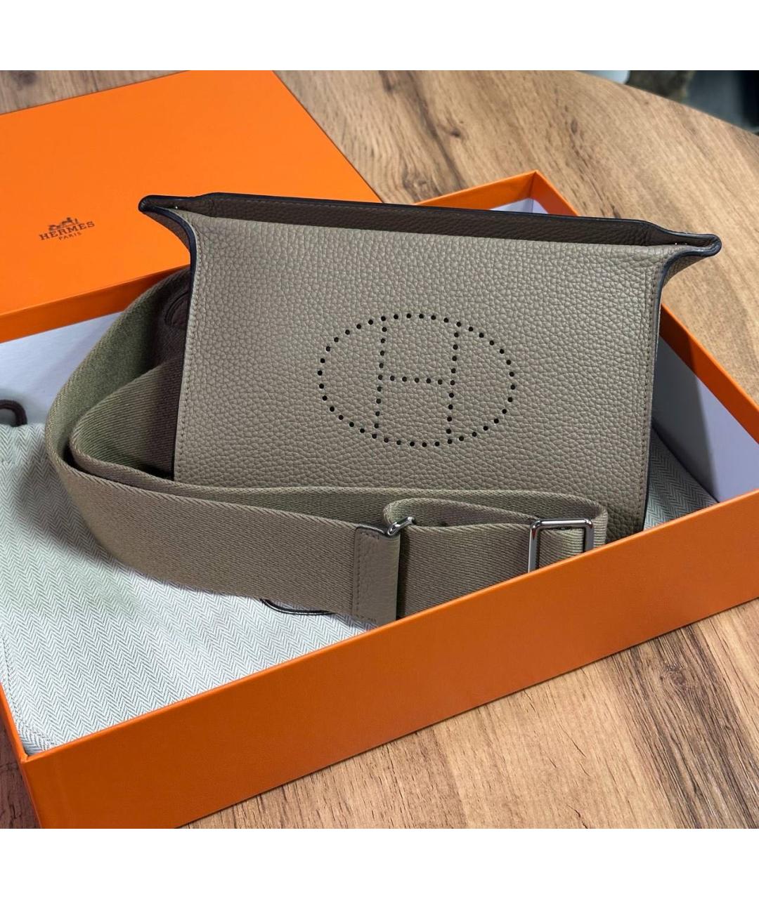 HERMES Бежевая кожаная сумка на плечо, фото 6