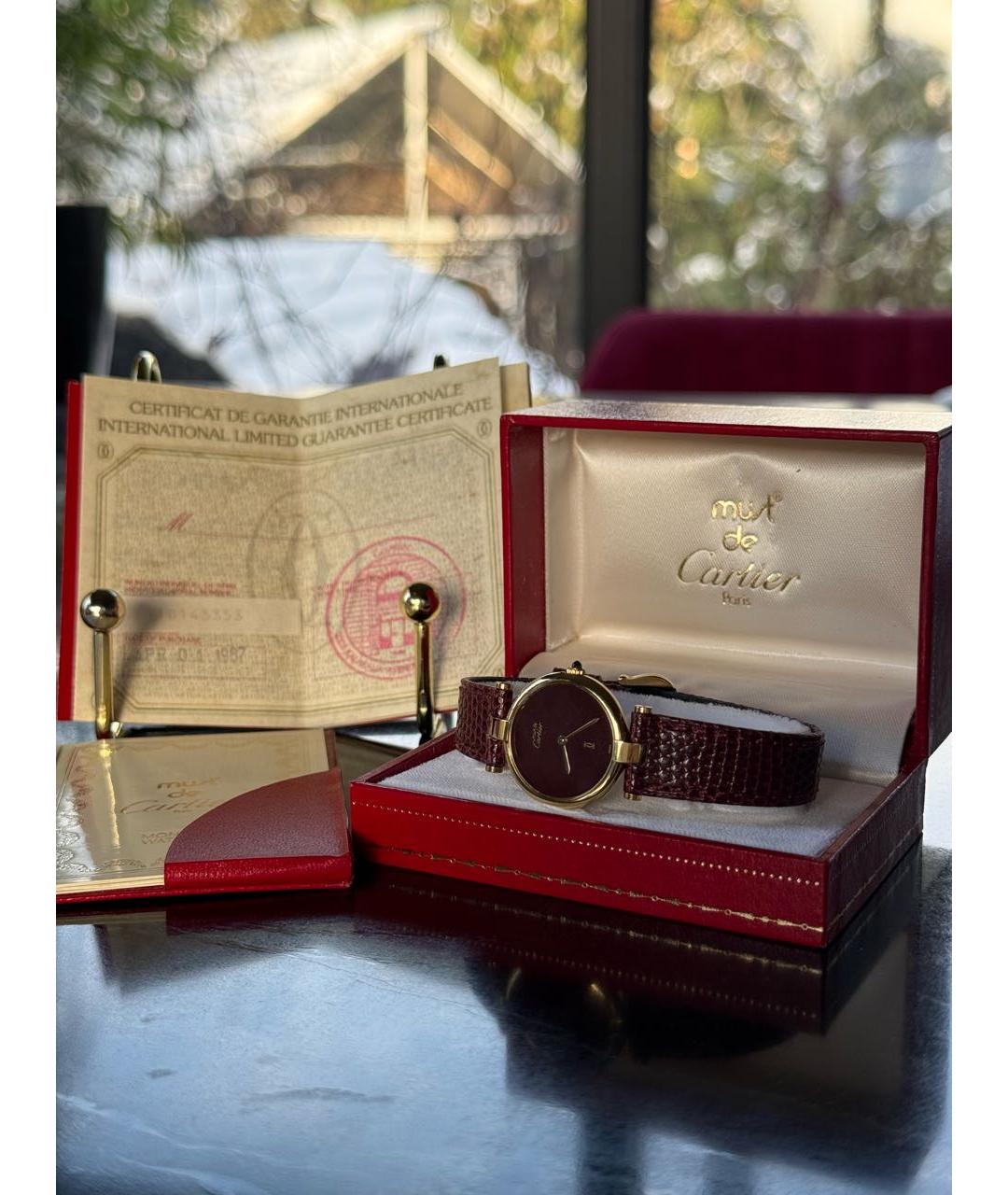 CARTIER Бордовые позолоченные часы, фото 4