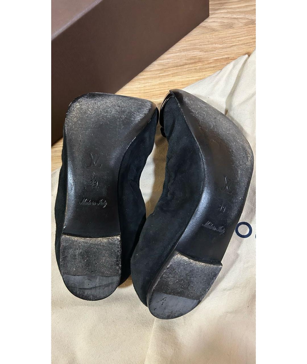 LOUIS VUITTON Черные замшевые балетки, фото 6