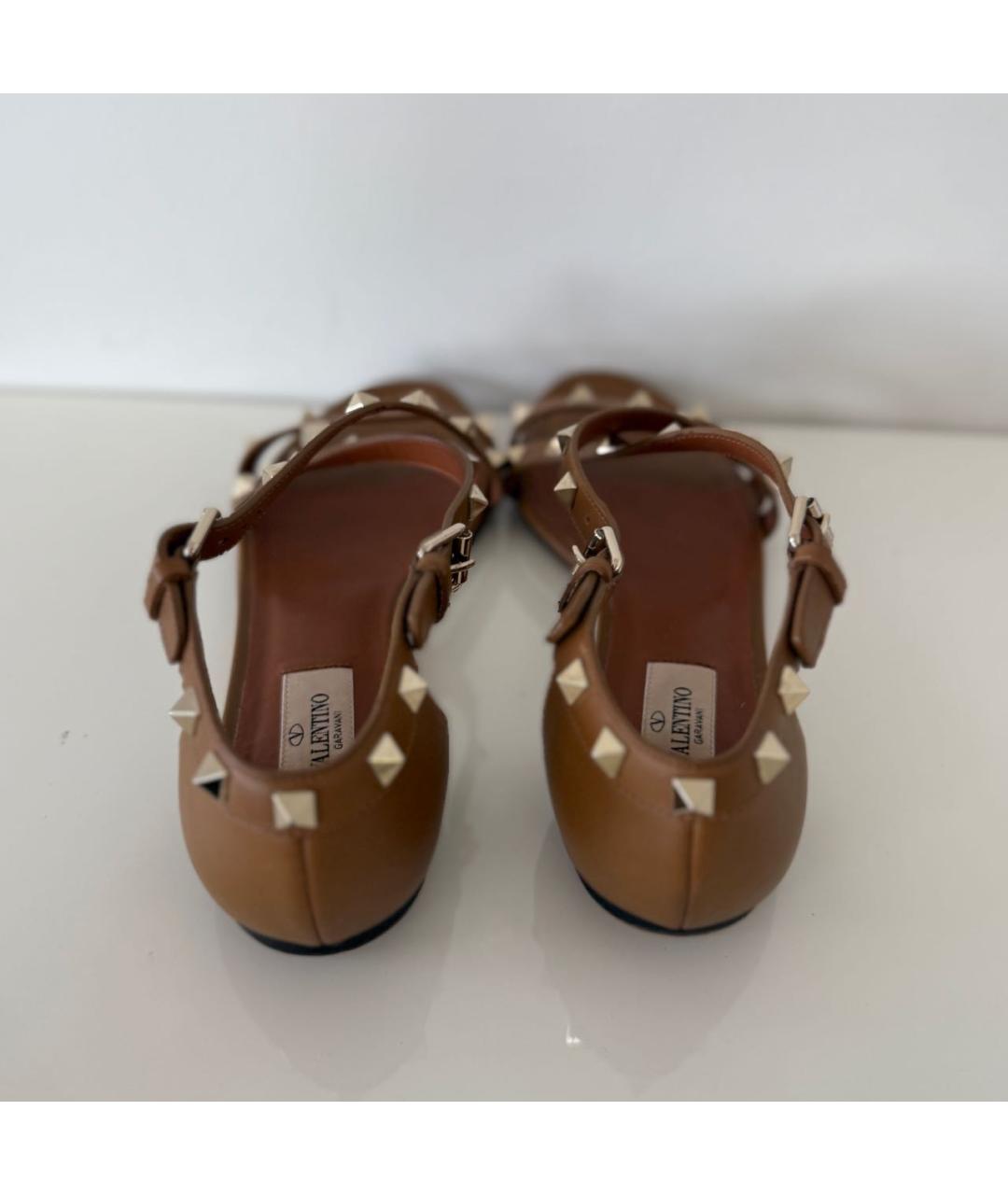 VALENTINO Коричневые кожаные сандалии, фото 7