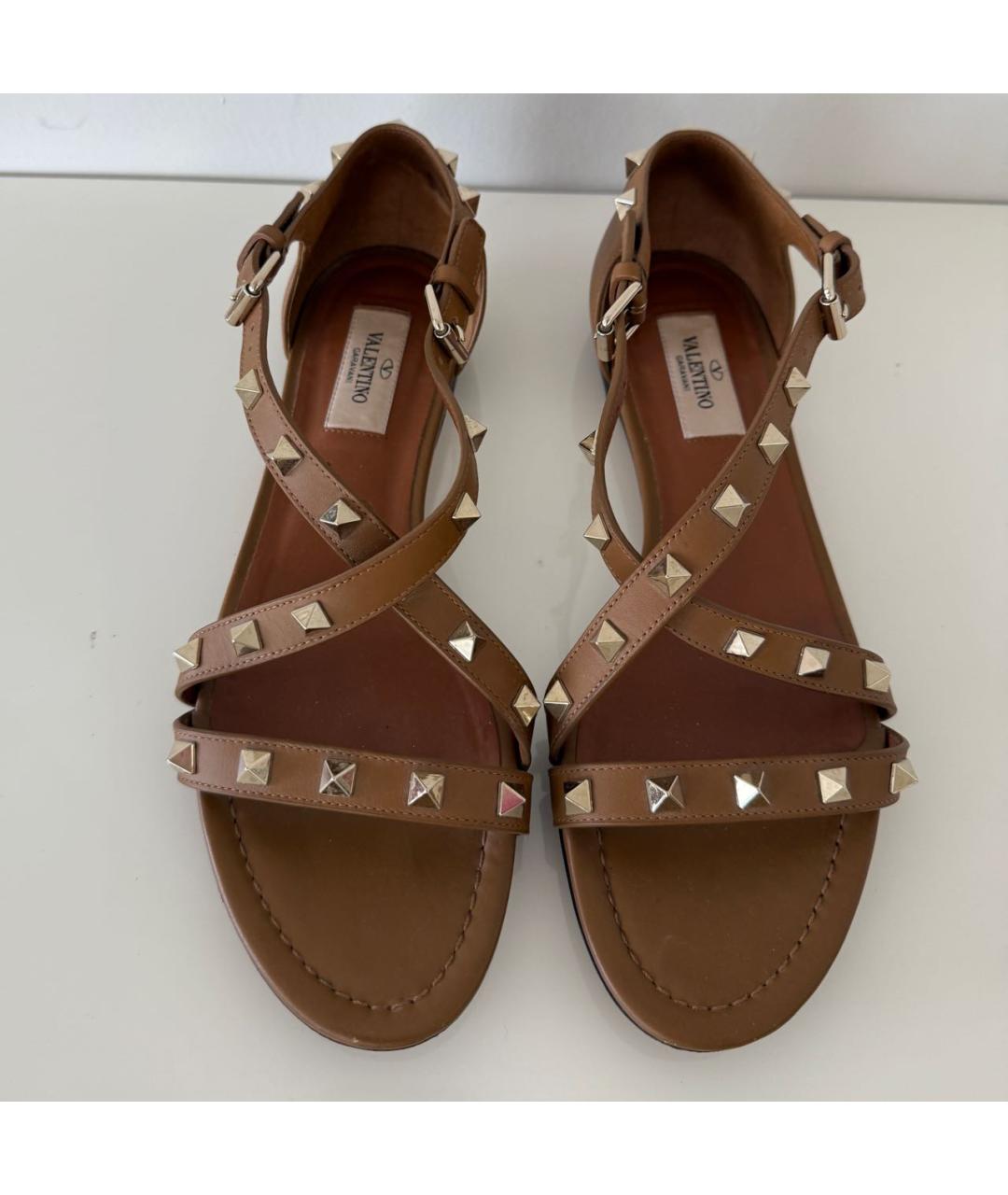 VALENTINO Коричневые кожаные сандалии, фото 2
