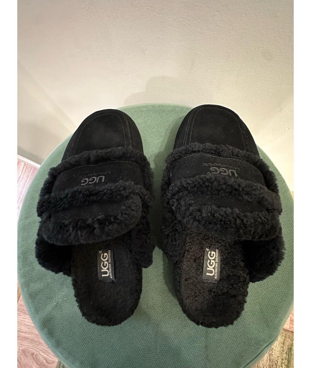 UGG AUSTRALIA Черные замшевые мюли, фото 3