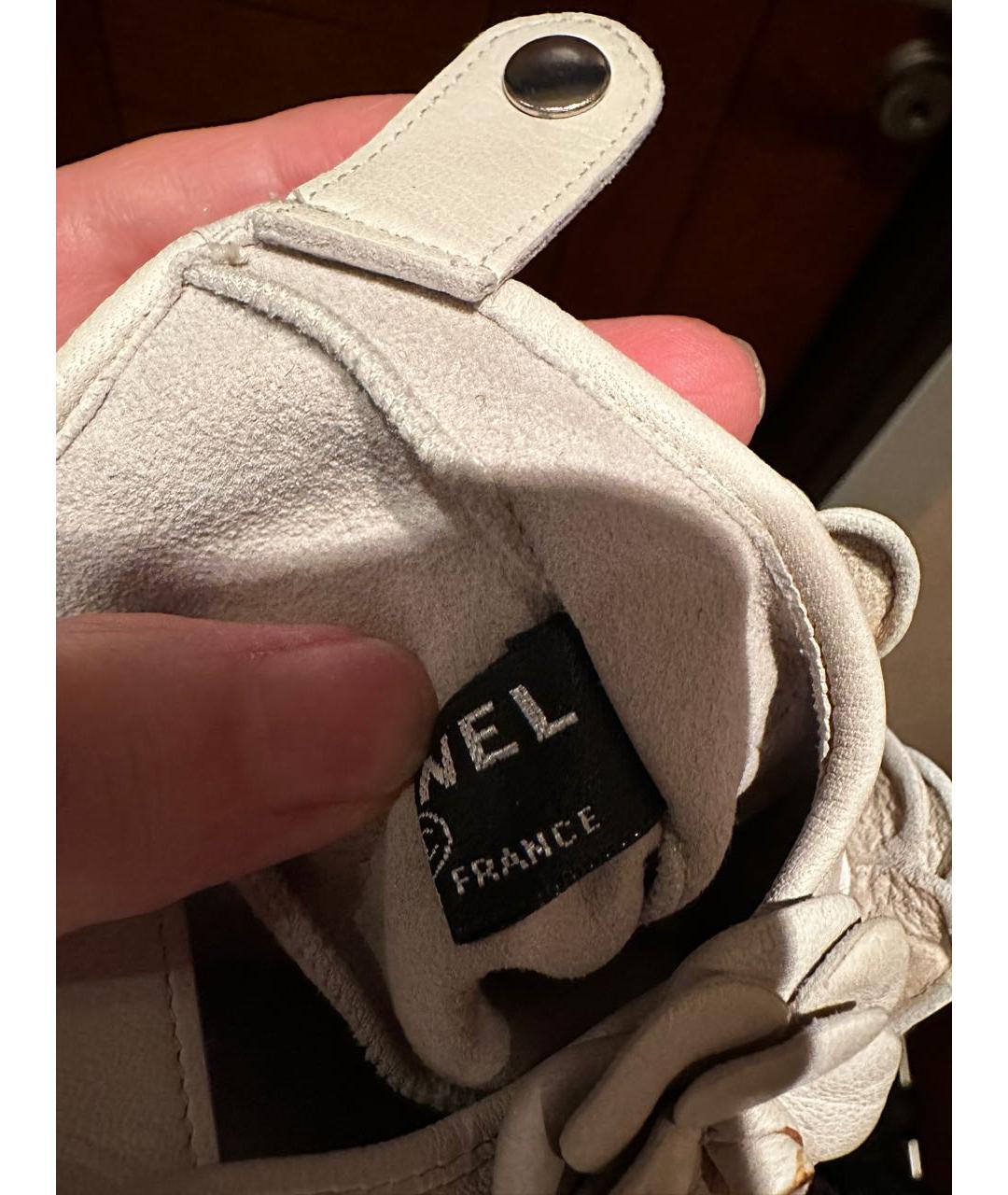 CHANEL Серые кожаные митенки, фото 3