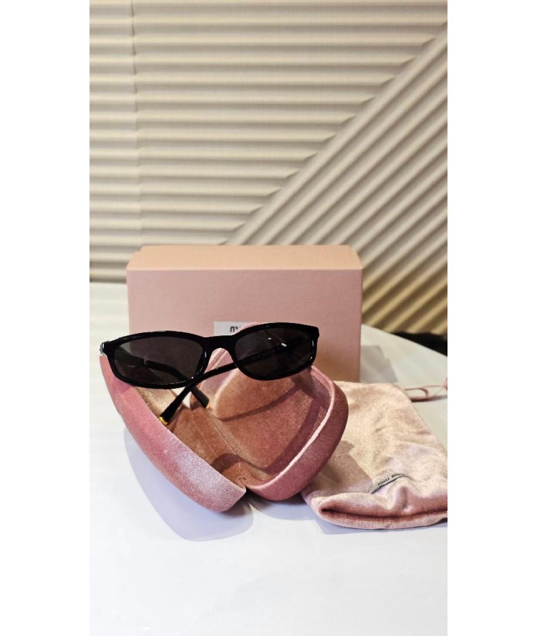 MIU MIU Черные пластиковые солнцезащитные очки, фото 7