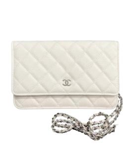 CHANEL Сумка через плечо