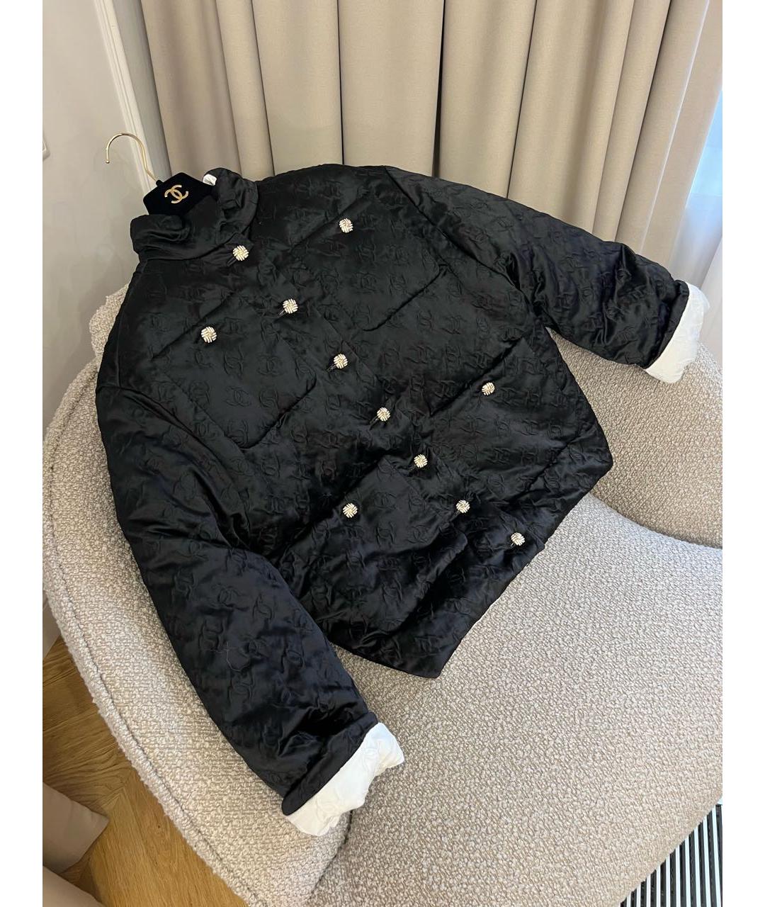 CHANEL Черный шелковый пуховик, фото 2