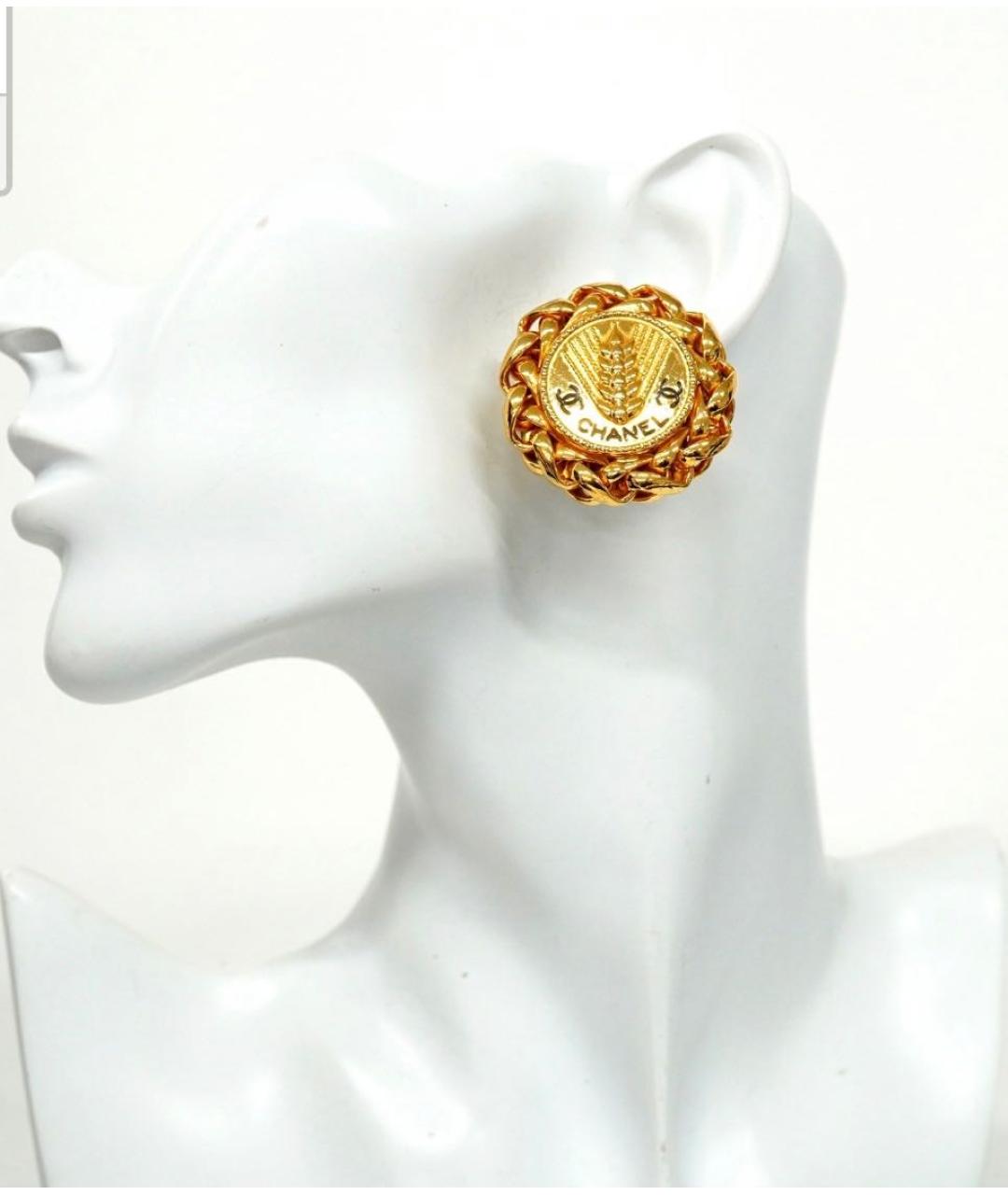 CHANEL Золотые металлические клипсы, фото 4