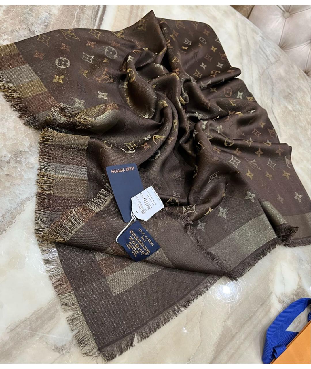 LOUIS VUITTON Коричневый платок, фото 7