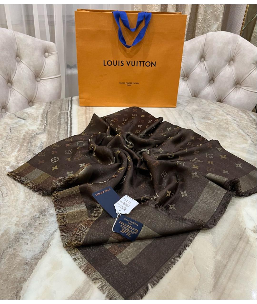 LOUIS VUITTON Коричневый платок, фото 6