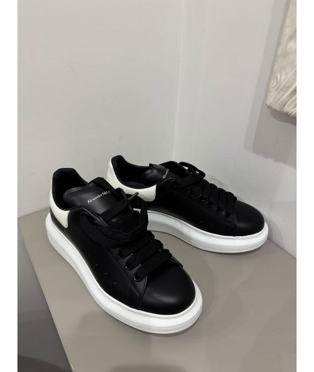 MCQ ALEXANDER MCQUEEN Черные кожаные кеды, фото 2