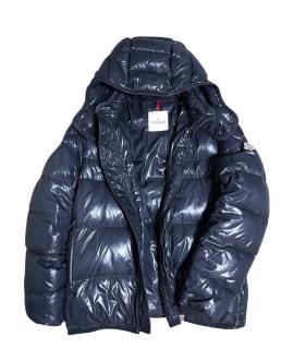 MONCLER Пуховик
