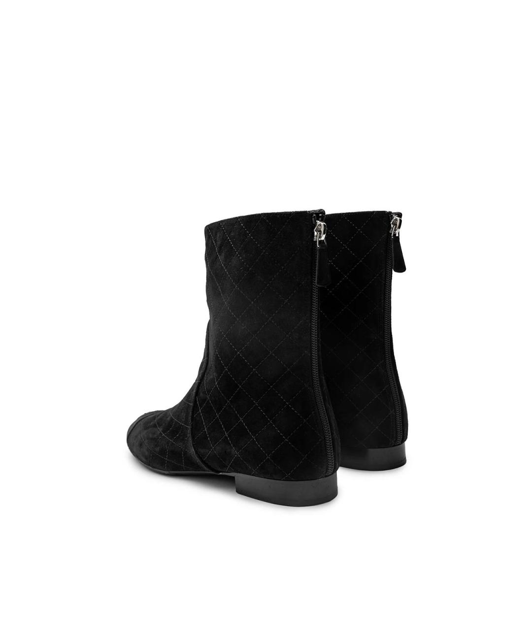 CHANEL Черные замшевые ботинки, фото 3