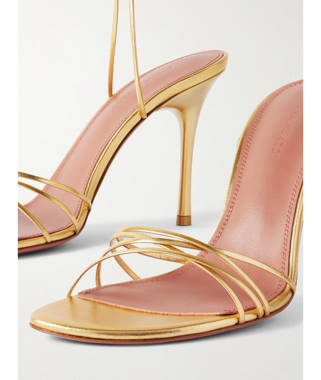 Amina Muaddi Золотые кожаные босоножки, фото 3