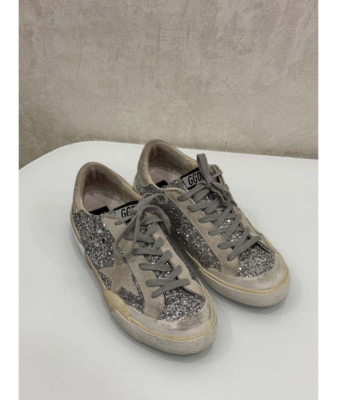 GOLDEN GOOSE DELUXE BRAND Серебряные замшевые кеды, фото 2