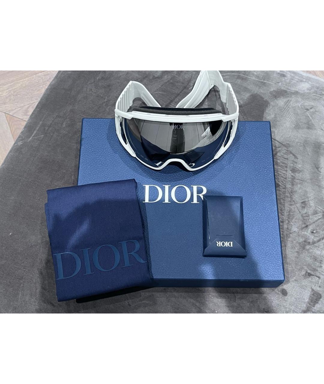 CHRISTIAN DIOR Белые пластиковые солнцезащитные очки, фото 6