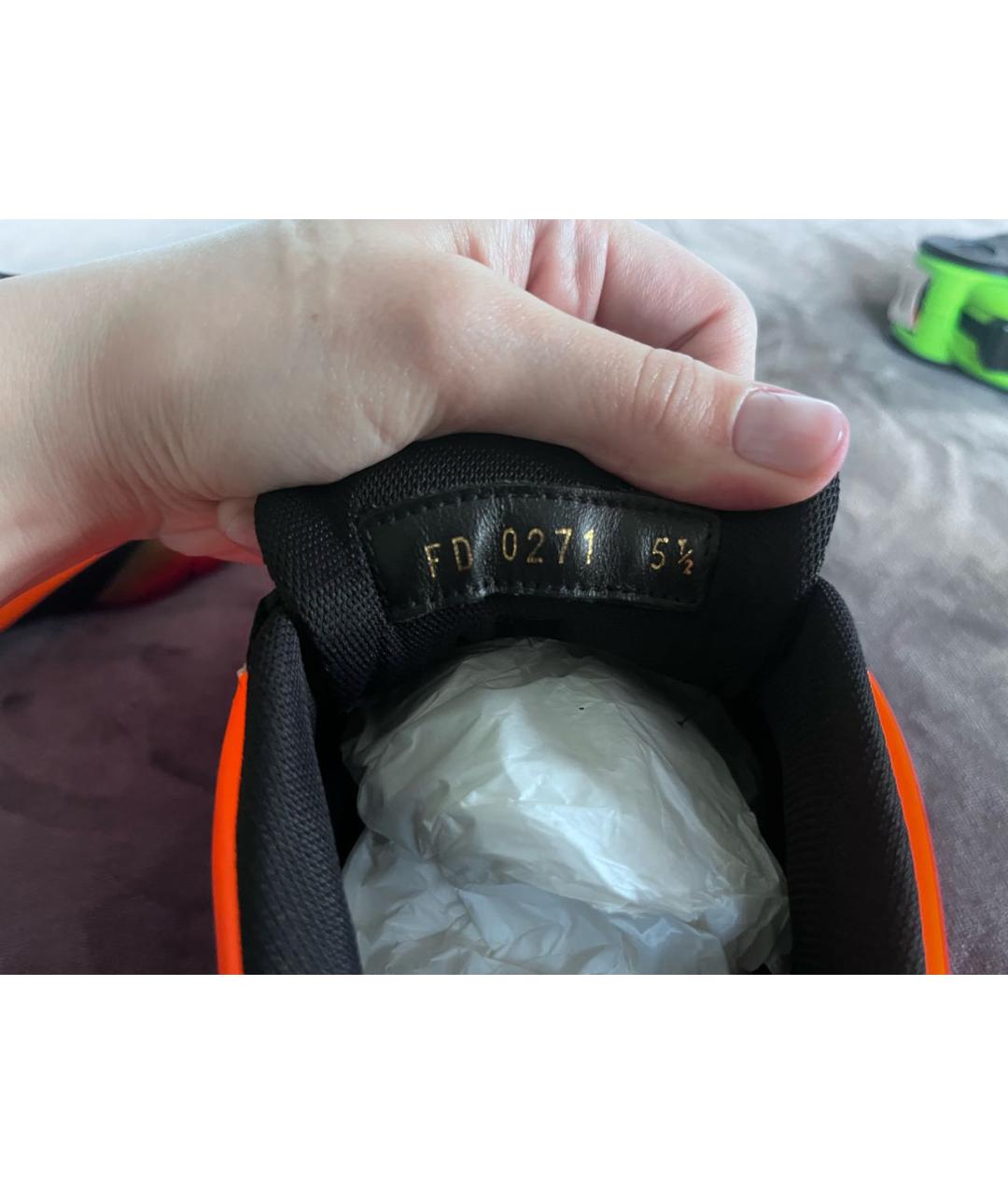 LOUIS VUITTON Оранжевое низкие кроссовки / кеды, фото 6